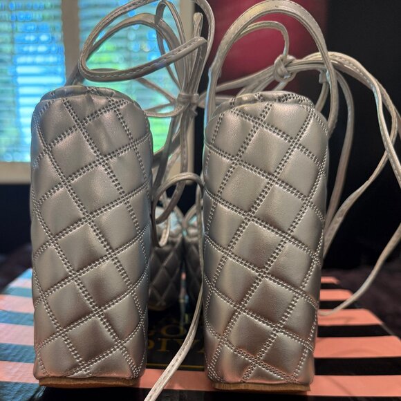 LADY GODIVA SILVER NIGHTSHADE PLATFORM LONG LACE-UP SANDALS NEW IN BOX (NWT) - Picture 5 of 14